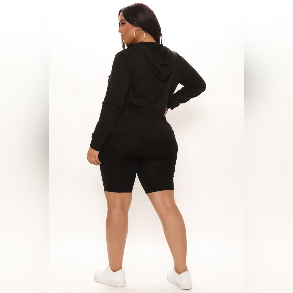 NWT Fashion Nova run with me Black Zip up hoodie - Picture 7 of 11